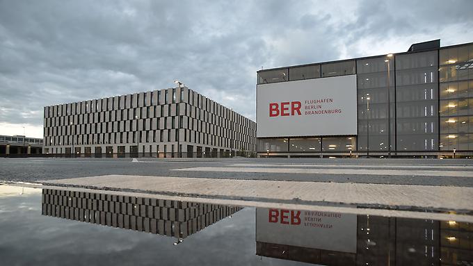 إدانة مسؤول الماني سابق بتقاضي رشوة في إنشاءات مطار العاصمة