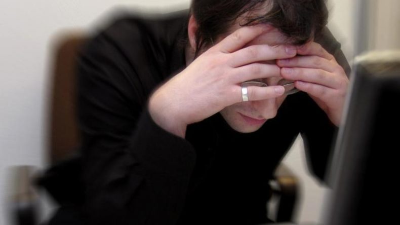 استطلاع: أغلب الألمان البالغين يعانون من الضغط العصبي