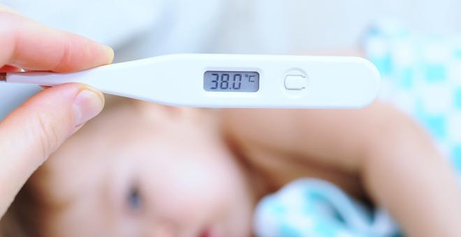 نزلات البرد لدى الأطفال تستلزم زيارة الطبيب